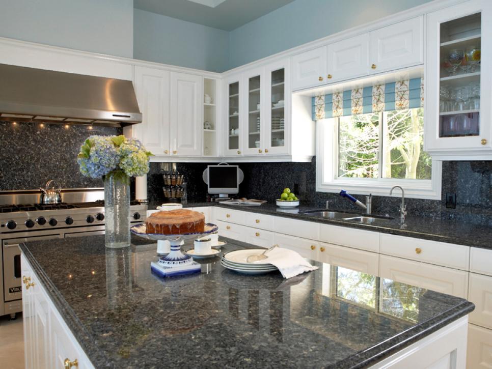 7 Reasons Why People Usually Prefer Granite Countertops for Kitchen Renovation