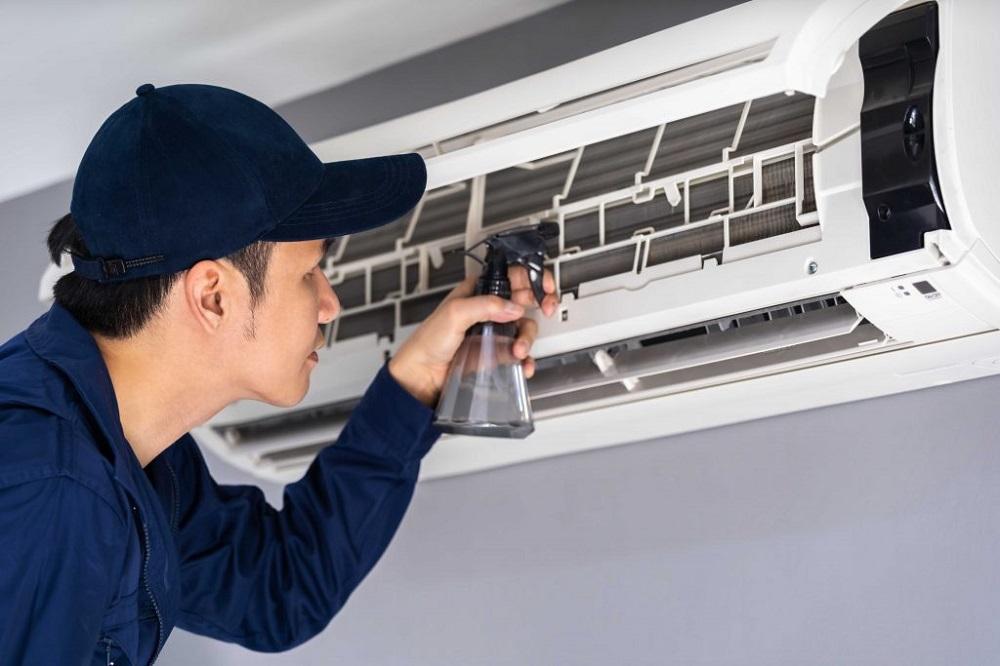 How Air Conditioner Cleaning Spray Can Increase Your AC’s life?