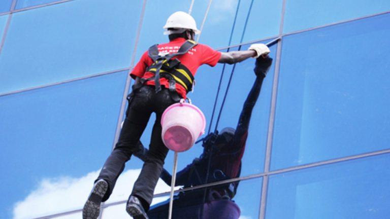 FACADE-CLEANING-SERVICES-1280x720