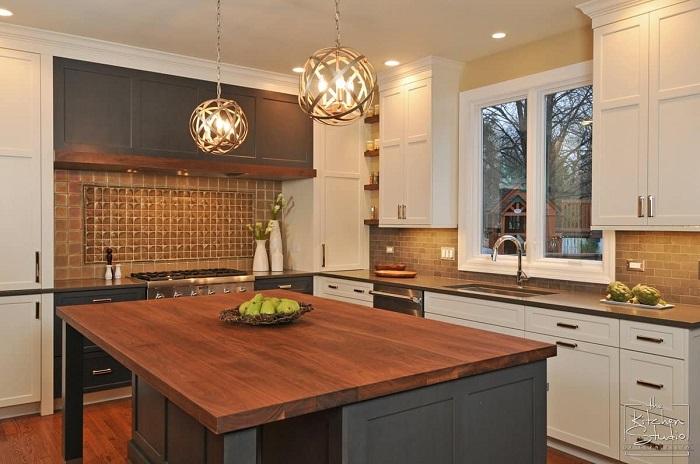 What Are The Benefits of Custom Kitchen Cabinets? 
