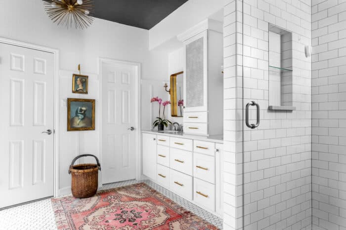 How to Choose Tiles for Your Bathroom: A Comprehensive Guide