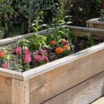 6 Creative DIY Raised Garden Bed Ideas
